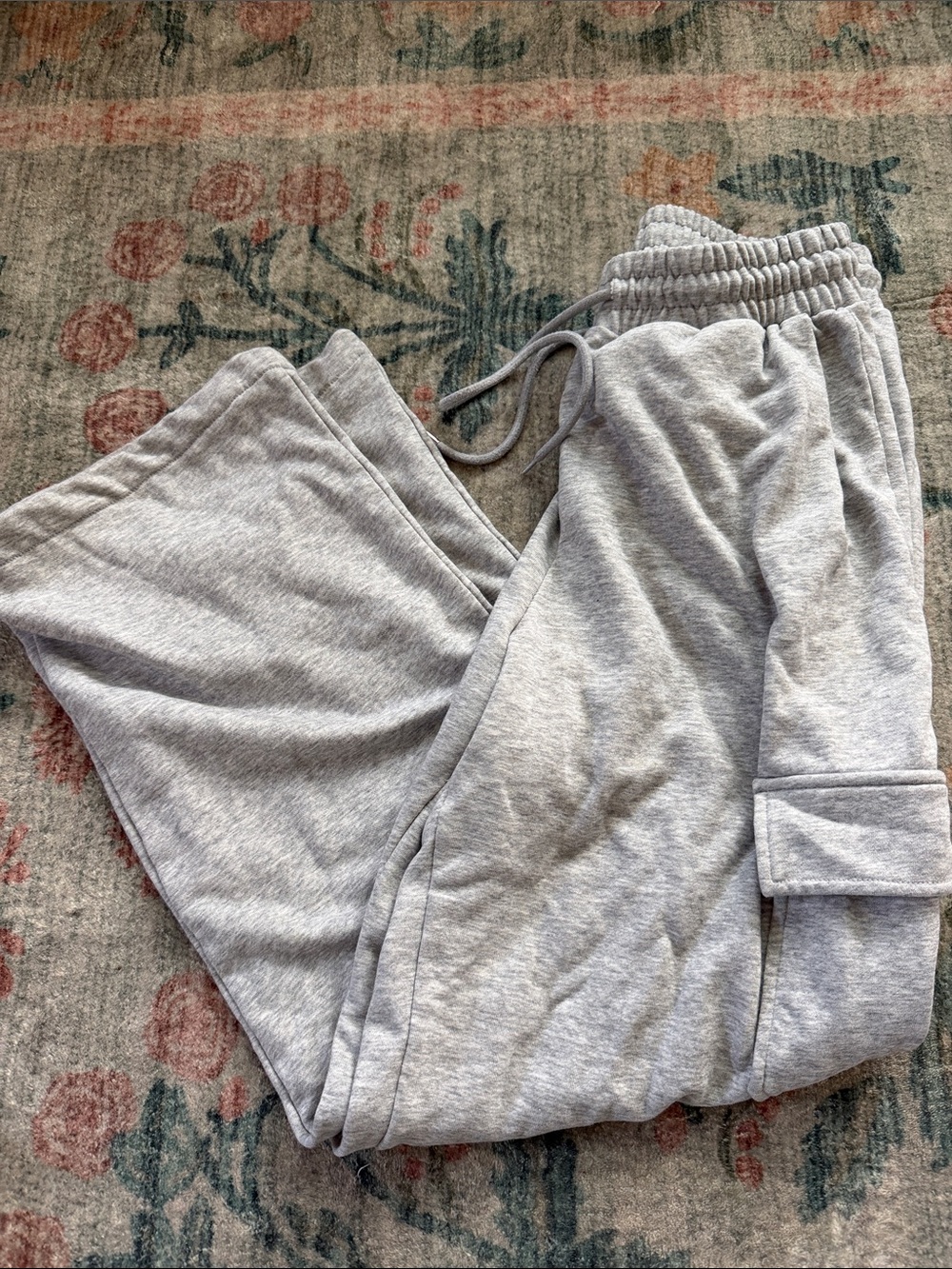 Women’s Classic Light Gray Jogger Sweatpants with Elastic Waist
